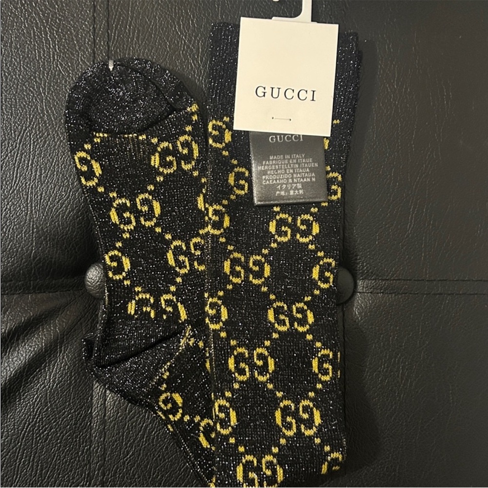 Gucci Black and Gold Patterned Socks - Picture 2 of 3